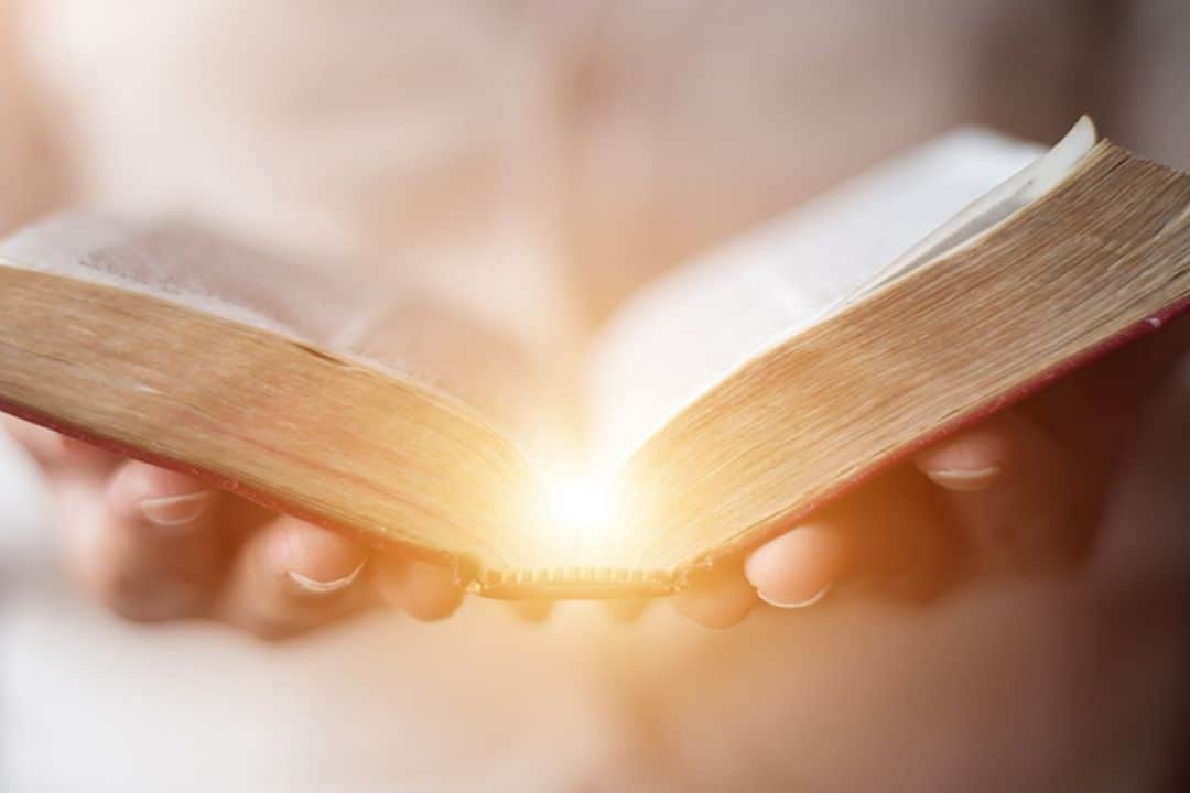 Revelation 3:5-6 Book